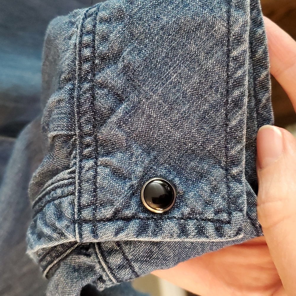 Rails Renee Raw Hem Dark Vintage Blue Chambray Denim Button Down sz S - Picture 11 of 16